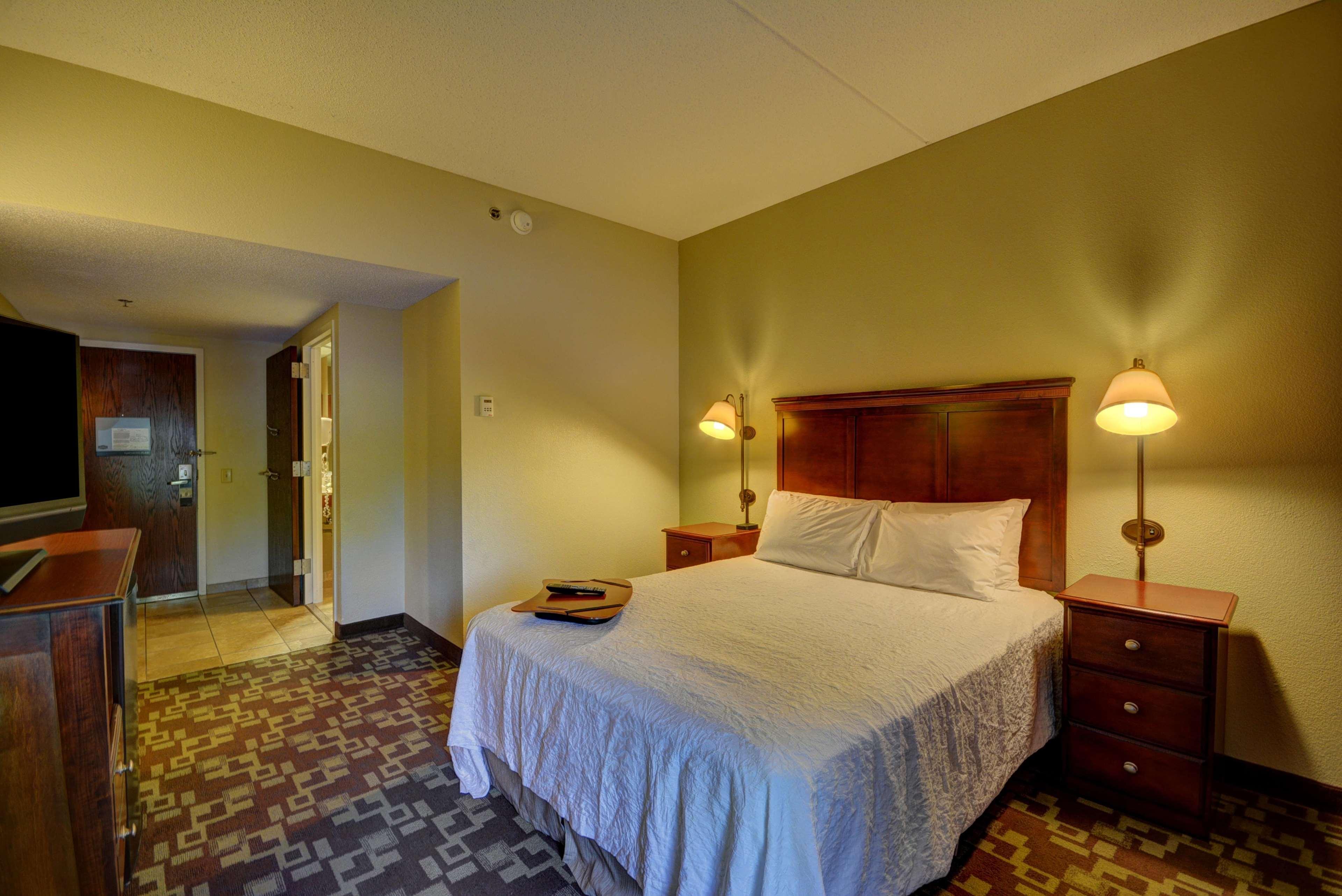 Hampton By Hilton Indianapolis-south Southport