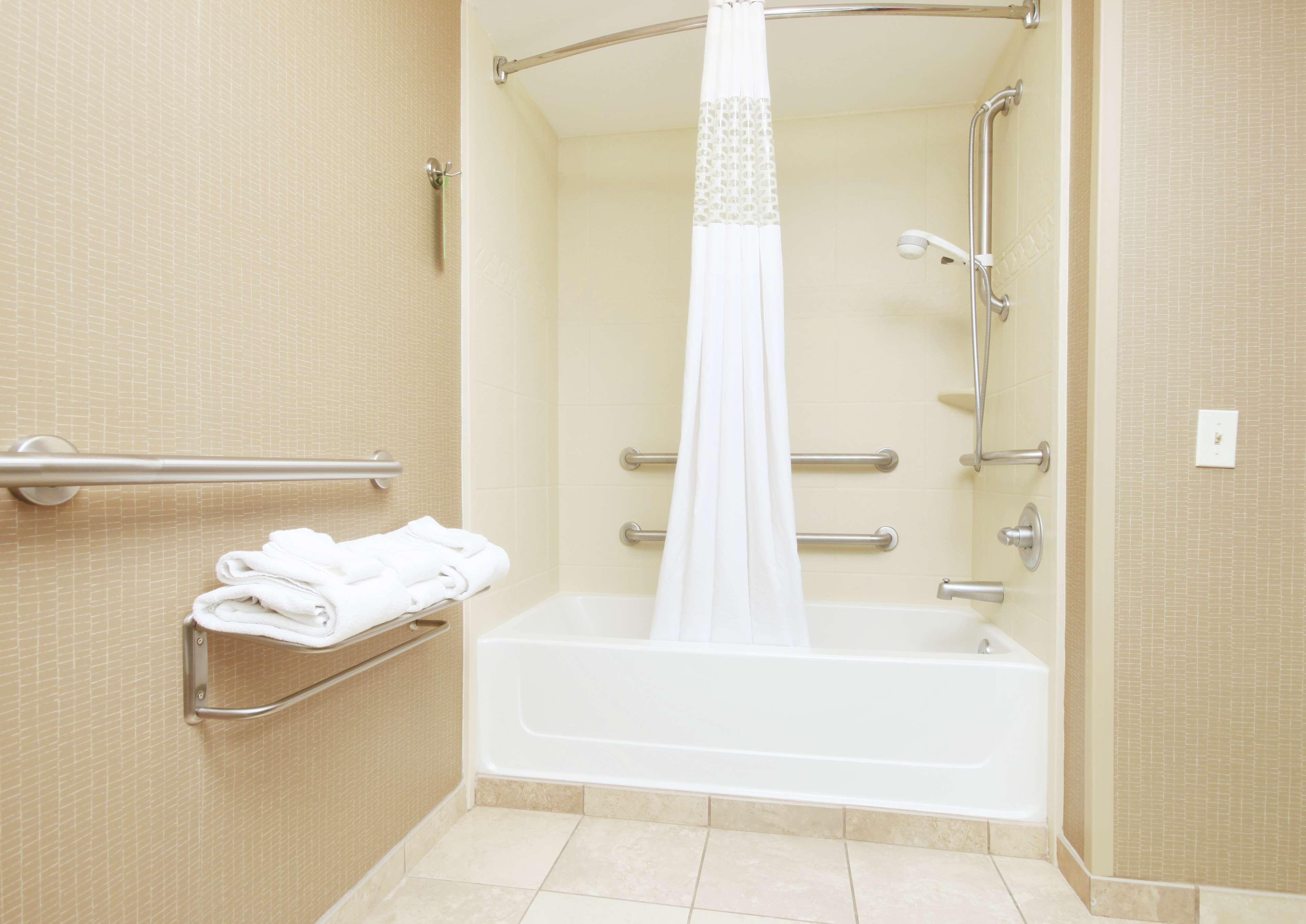 Hampton By Hilton Indianapolis-south Hotel 3*