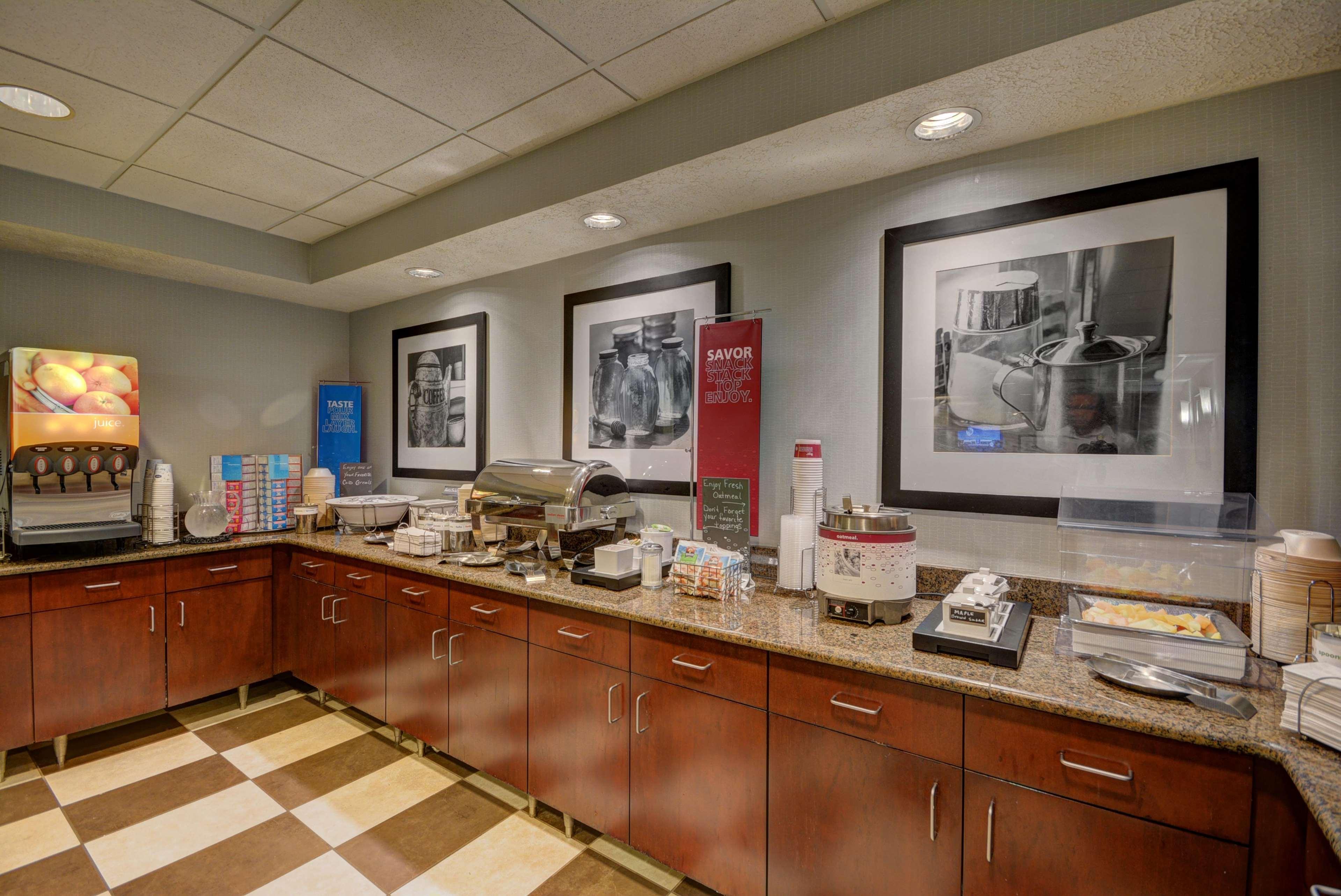 Hotel Hampton By Hilton Indianapolis-south 3*